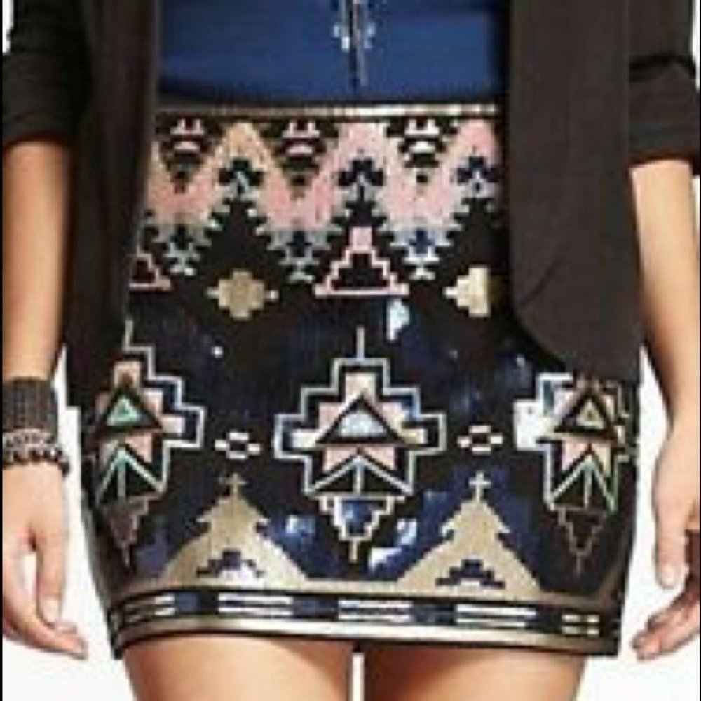 Express sequin tribal print mini skirt Large